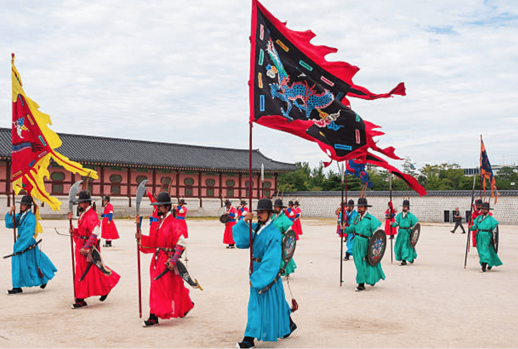 Royal Guard changing ceremony at Gyeongbokgung